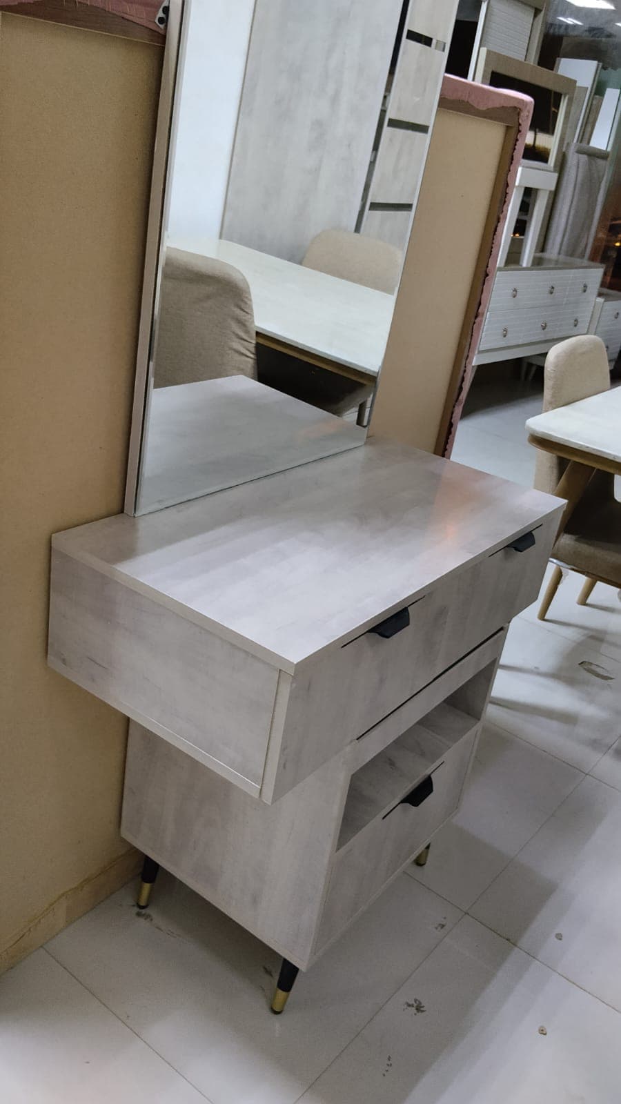 من أعمالنا 18
